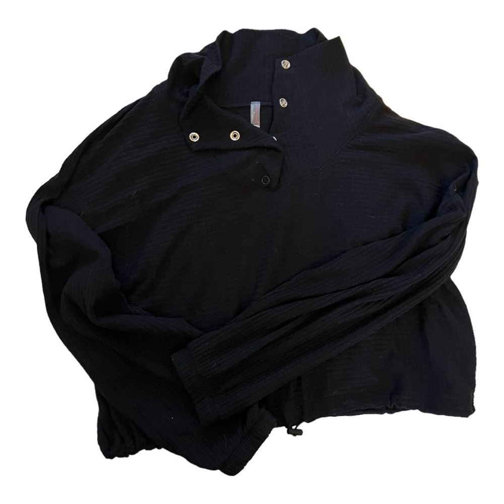 EUC Free People Movement “Can’t Handle This” Pullover with drawstring.